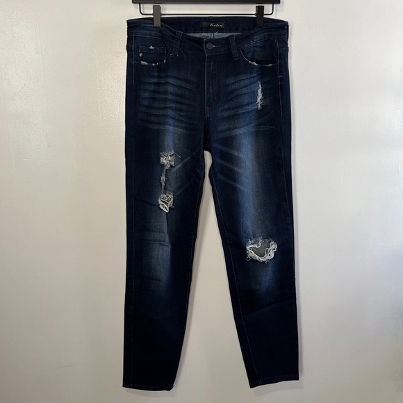 Kancan Estilo Distressed Dark Wash Straight Leg Jeans - Picture 1 of 6